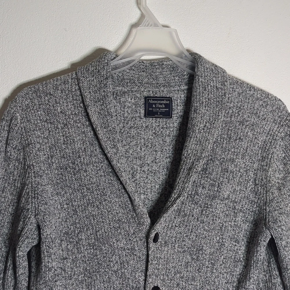 Abercrombie & Fitch Men's‎ Cardigan Sweater Shawl Collar Rogers Cosby Grey Small